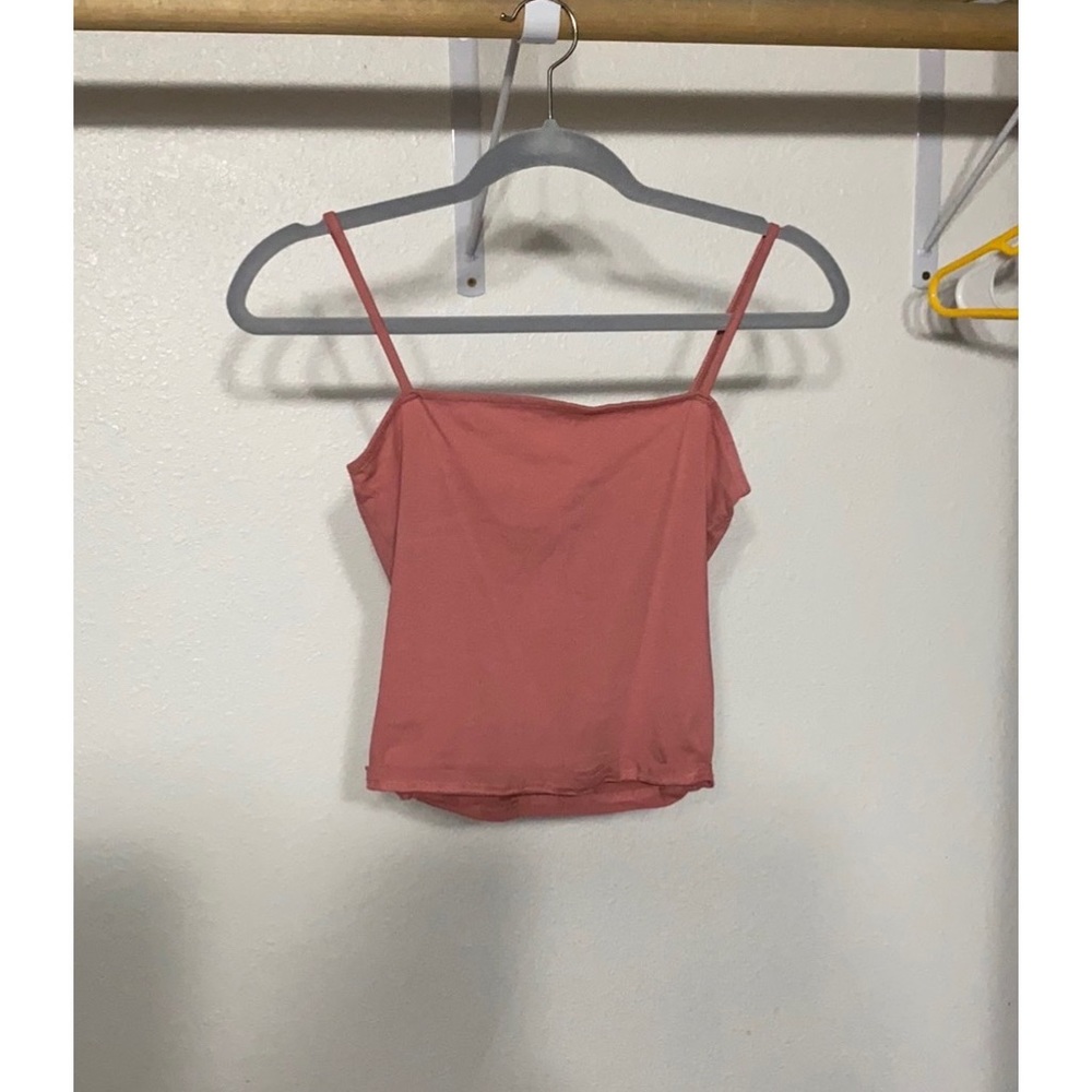 H&M cropped tank tops
